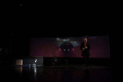 SPECTACLE CHATOUILLE